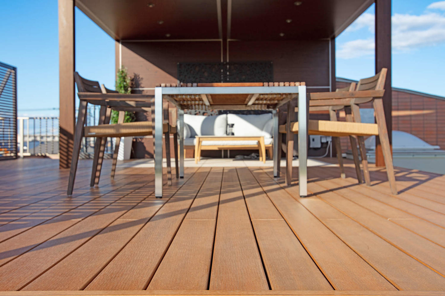 Aura Luxe Composite Deck Board